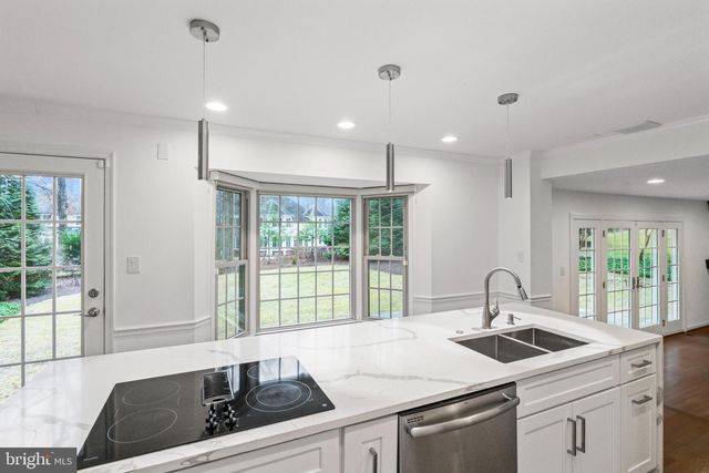 9312 SPRINKLEWOOD LN, Potomac, MD 20854