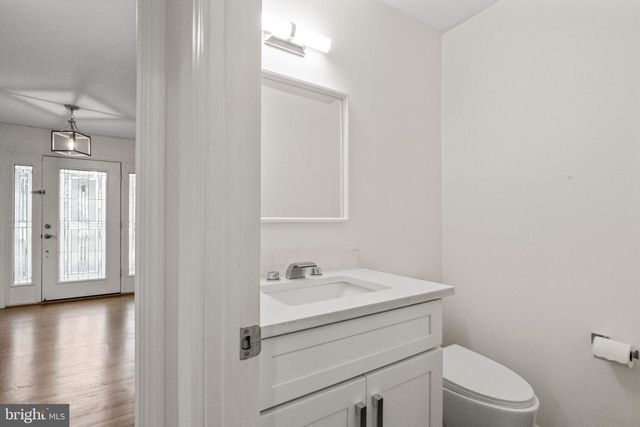 9312 SPRINKLEWOOD LN, Potomac, MD 20854