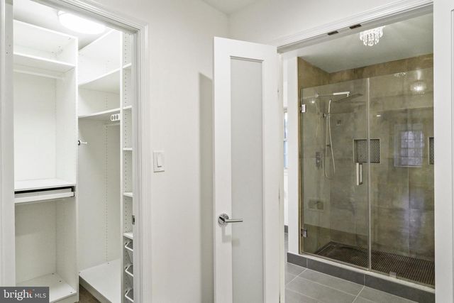 9312 SPRINKLEWOOD LN, Potomac, MD 20854