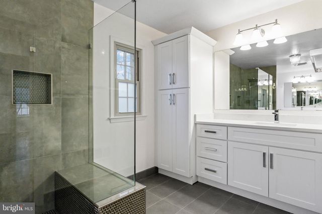 9312 SPRINKLEWOOD LN, Potomac, MD 20854