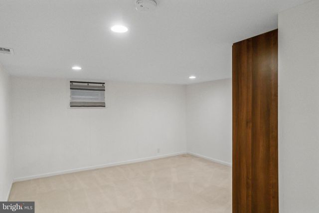 9312 SPRINKLEWOOD LN, Potomac, MD 20854