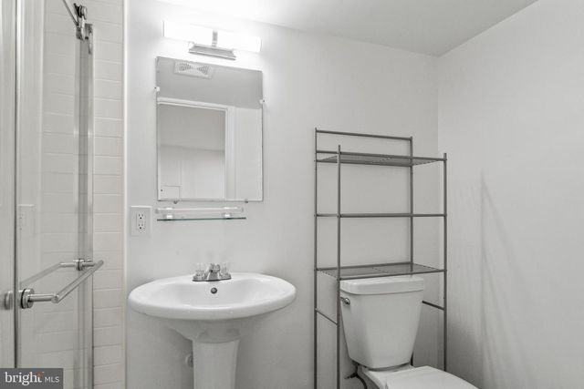 9312 SPRINKLEWOOD LN, Potomac, MD 20854