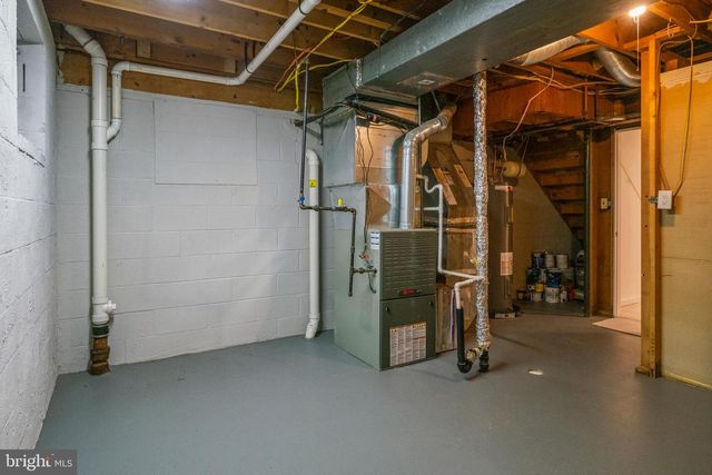 9312 SPRINKLEWOOD LN, Potomac, MD 20854