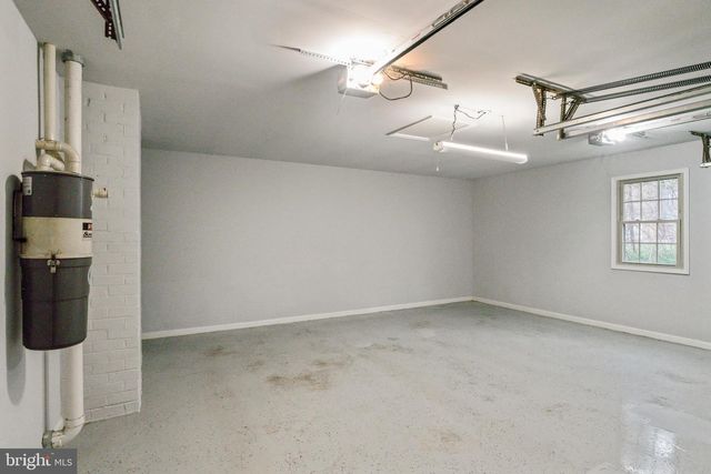 9312 SPRINKLEWOOD LN, Potomac, MD 20854