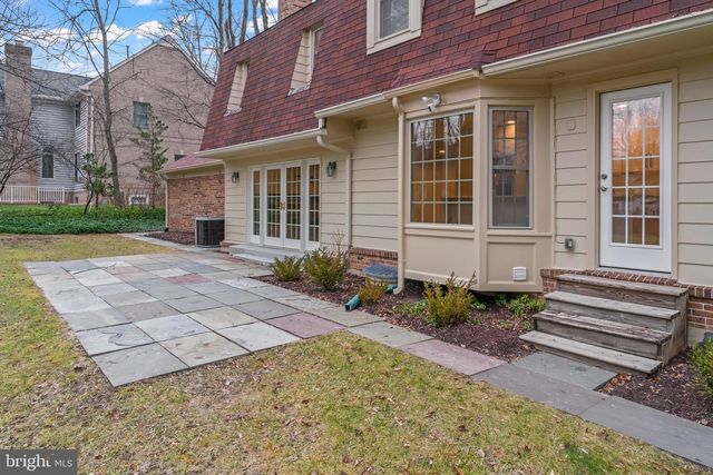 9312 SPRINKLEWOOD LN, Potomac, MD 20854