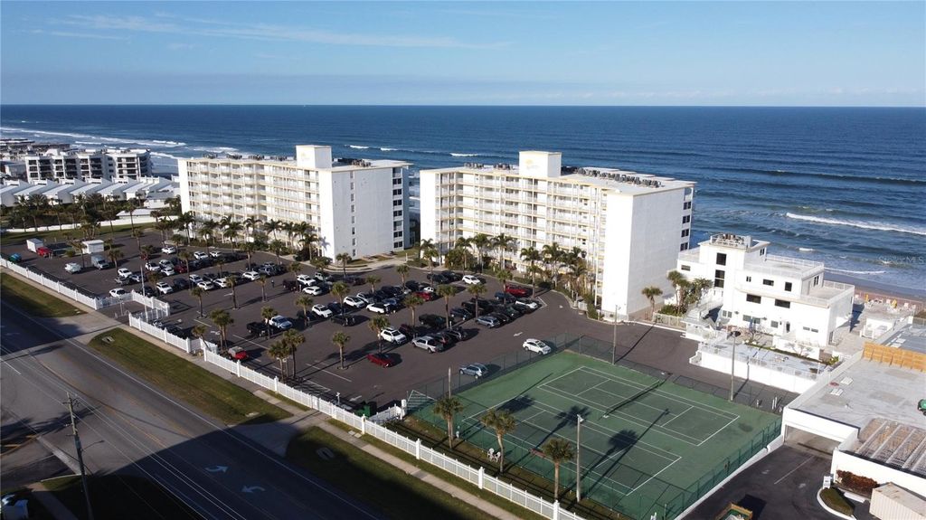 Image 26 of property listing at 5203 S ATLANTIC AVENUE 815B, New Smyrna Beach, FL 32169