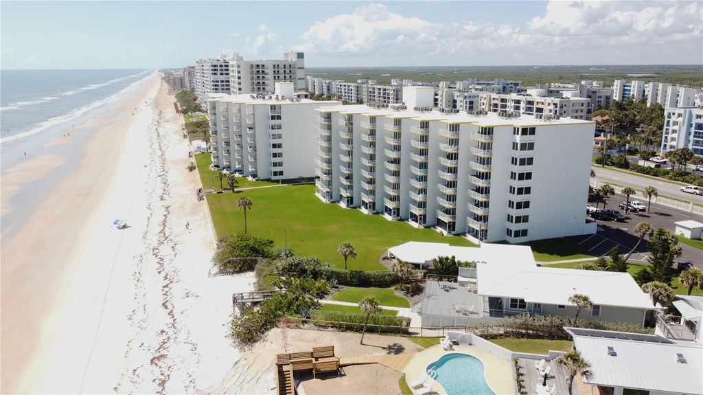 Image 28 of property listing at 5203 S ATLANTIC AVENUE 815B, New Smyrna Beach, FL 32169