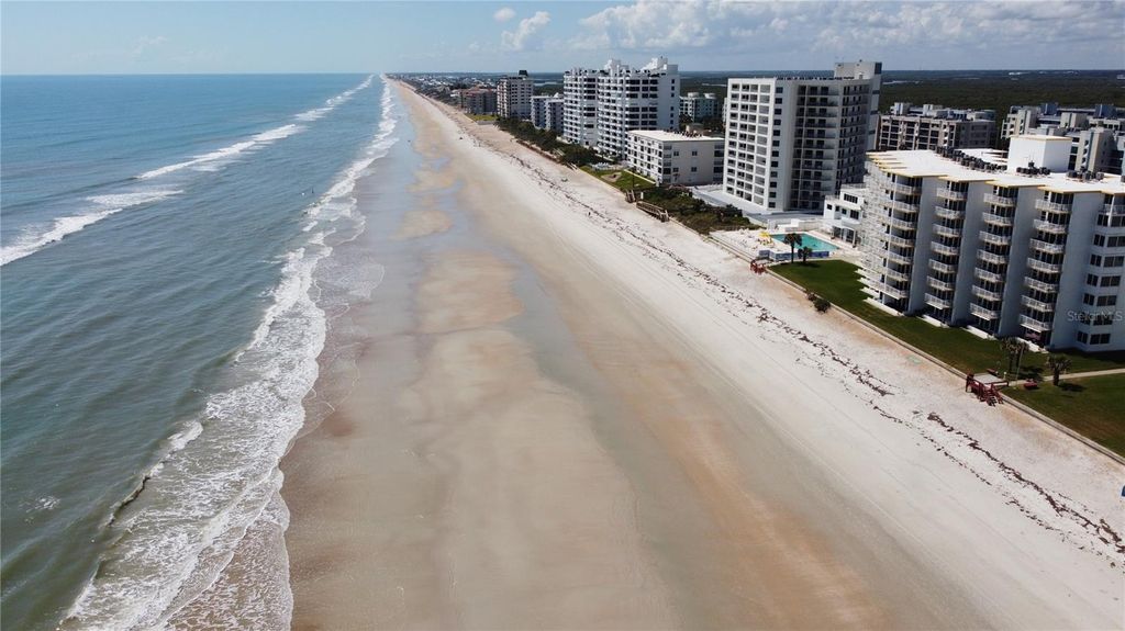 Image 30 of property listing at 5203 S ATLANTIC AVENUE 815B, New Smyrna Beach, FL 32169