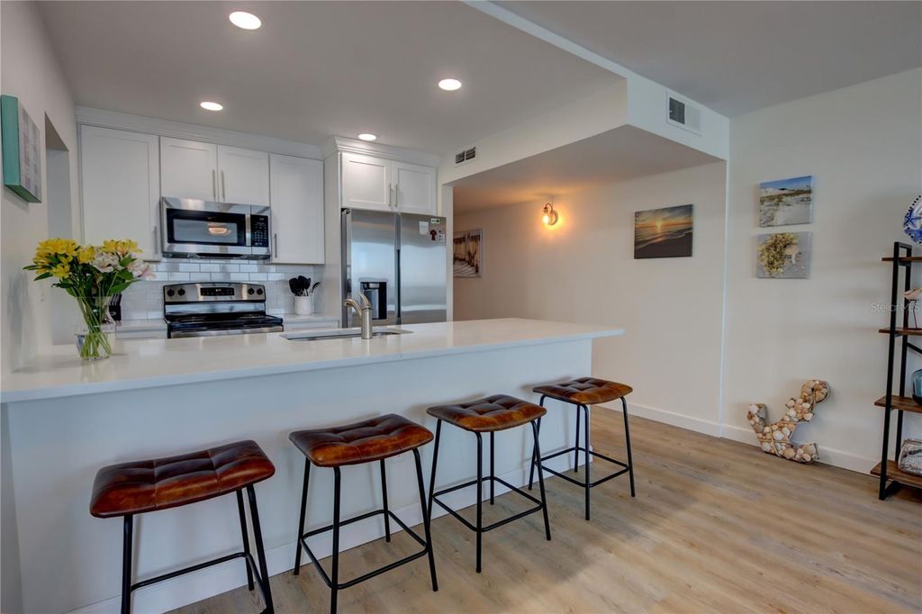 Image 9 of property listing at 5203 S ATLANTIC AVENUE 815B, New Smyrna Beach, FL 32169