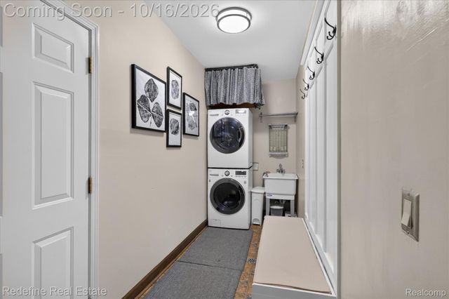 23430 Winthrop Court, Novi, MI 48375