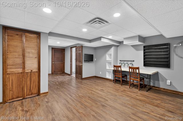 23430 Winthrop Court, Novi, MI 48375