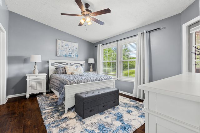 316 Deepwoods Drive, Highland Heights, KY 41076