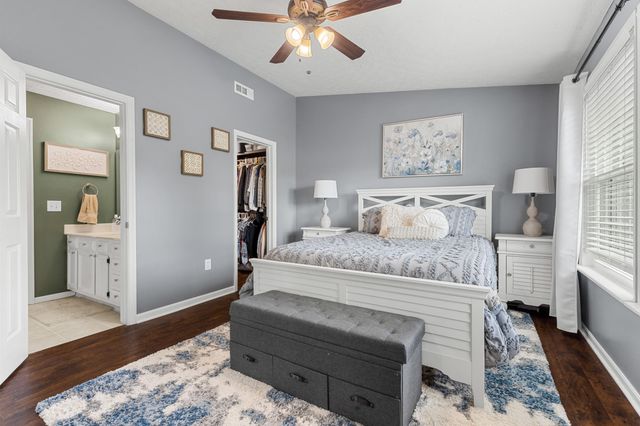 316 Deepwoods Drive, Highland Heights, KY 41076