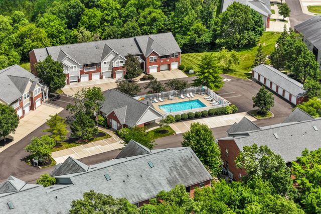 316 Deepwoods Drive, Highland Heights, KY 41076