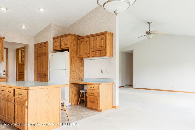 3575 S Hollister Road, Ovid, MI 48866