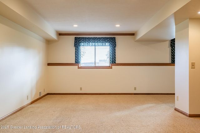 3575 S Hollister Road, Ovid, MI 48866