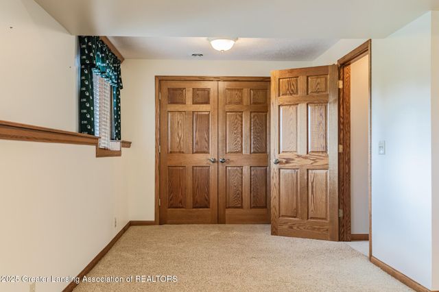 3575 S Hollister Road, Ovid, MI 48866