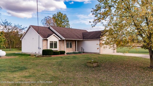 3575 S Hollister Road, Ovid, MI 48866