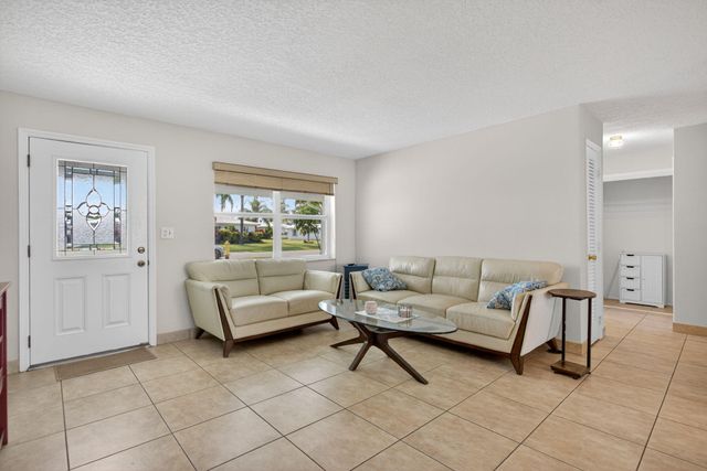 3121 E Golf Boulevard, Pompano Beach, FL 33064