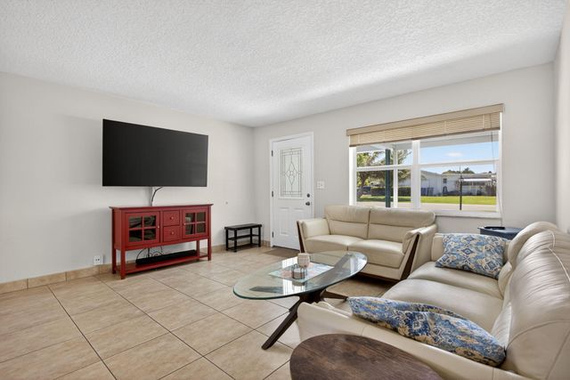 3121 E Golf Boulevard, Pompano Beach, FL 33064