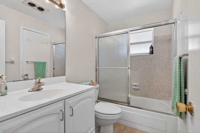 3121 E Golf Boulevard, Pompano Beach, FL 33064