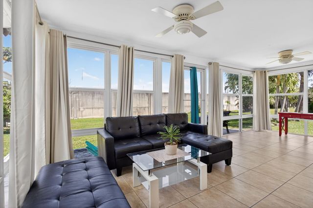 3121 E Golf Boulevard, Pompano Beach, FL 33064