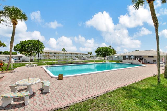 3121 E Golf Boulevard, Pompano Beach, FL 33064