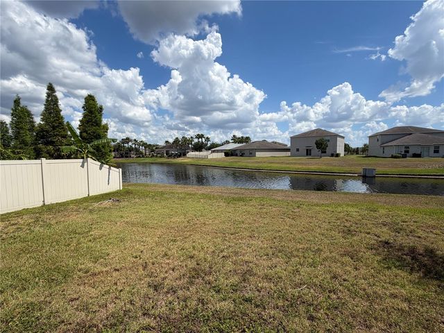 10013 CRESTED FRINGE DRIVE, Riverview, FL 33578