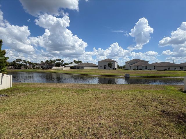 10013 CRESTED FRINGE DRIVE, Riverview, FL 33578