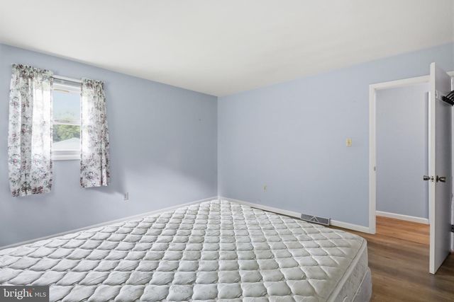 560 WILE CIRCLE, Fayetteville, PA 17222