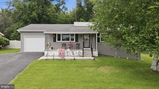 560 WILE CIRCLE, Fayetteville, PA 17222