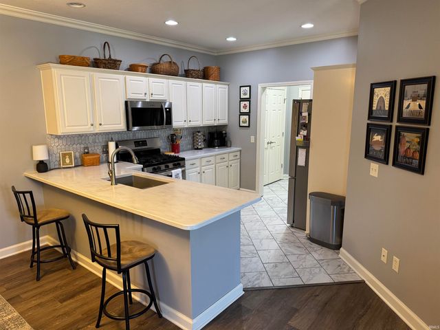 12003 Cross Winds Way, Fort Wayne, IN 46818