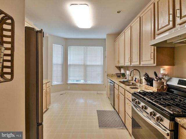 5807 IVY LEAGUE, Catonsville, MD 21228
