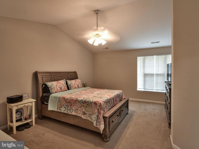 5807 IVY LEAGUE, Catonsville, MD 21228