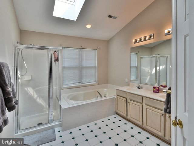 5807 IVY LEAGUE, Catonsville, MD 21228