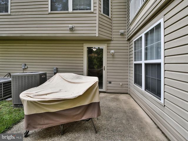 5807 IVY LEAGUE, Catonsville, MD 21228