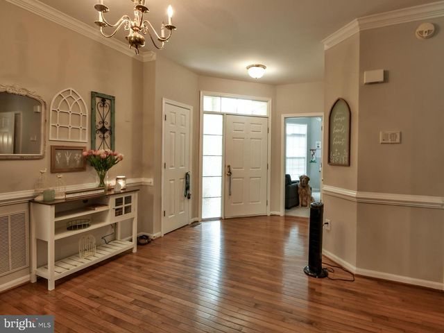 5807 IVY LEAGUE, Catonsville, MD 21228
