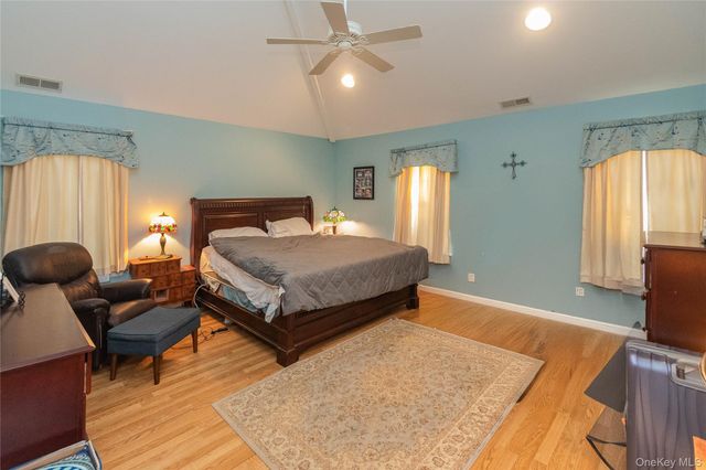 67 Seaman Road, Stormville, NY 12582