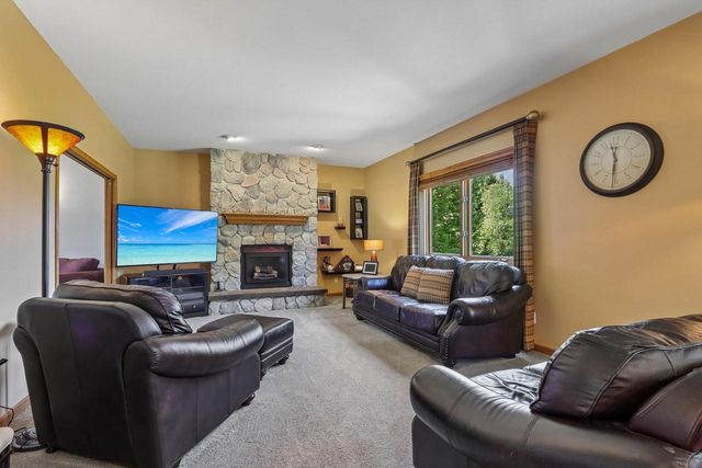 5120 Old Farm ROAD, Racine, WI 53402