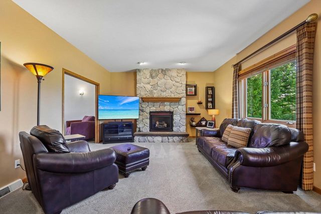 5120 Old Farm ROAD, Racine, WI 53402
