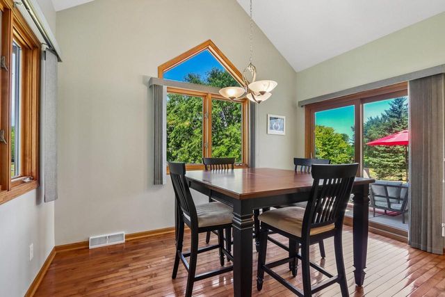 5120 Old Farm ROAD, Racine, WI 53402