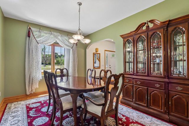 5120 Old Farm ROAD, Racine, WI 53402
