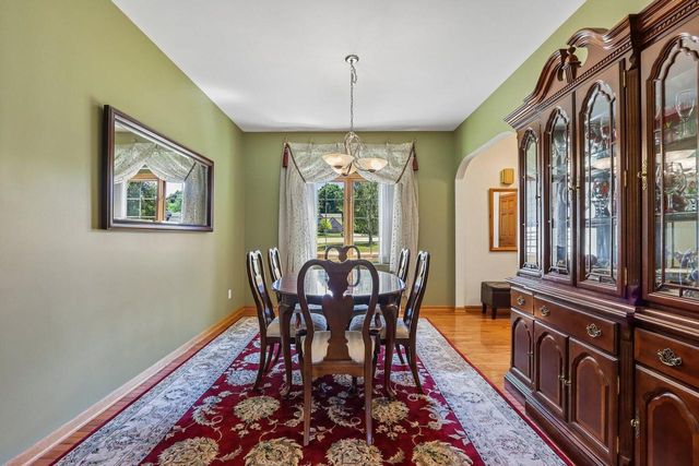 5120 Old Farm ROAD, Racine, WI 53402