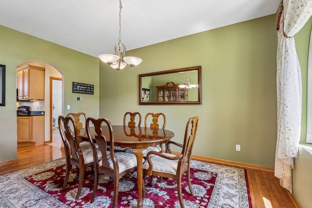5120 Old Farm ROAD, Racine, WI 53402