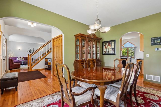 5120 Old Farm ROAD, Racine, WI 53402
