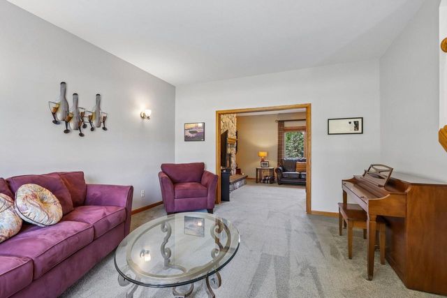 5120 Old Farm ROAD, Racine, WI 53402