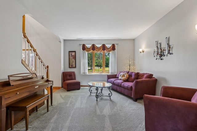 5120 Old Farm ROAD, Racine, WI 53402