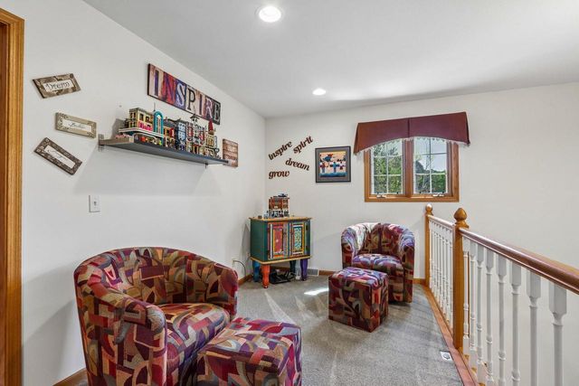 5120 Old Farm ROAD, Racine, WI 53402