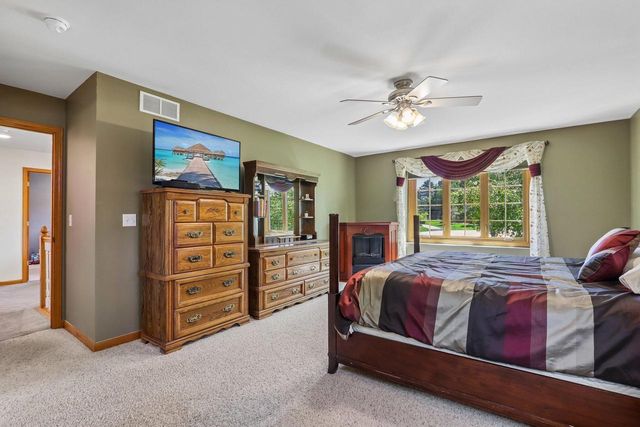 5120 Old Farm ROAD, Racine, WI 53402