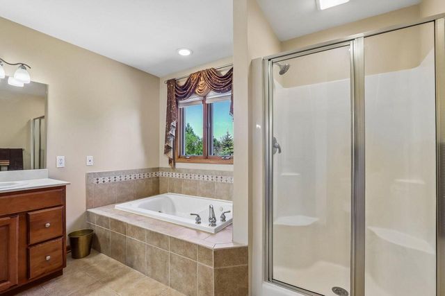 5120 Old Farm ROAD, Racine, WI 53402